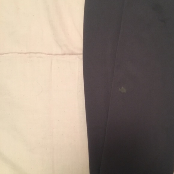 *sold* Lululemon Greyvy Wunder Unders - Picture 6 of 6